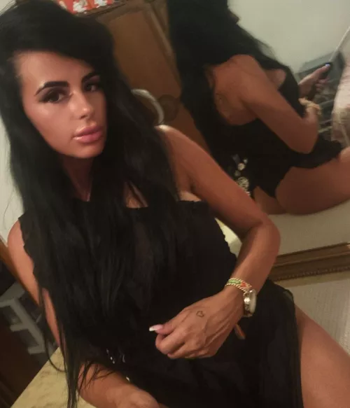 Perfect body for your desires by One_Fortune_6804