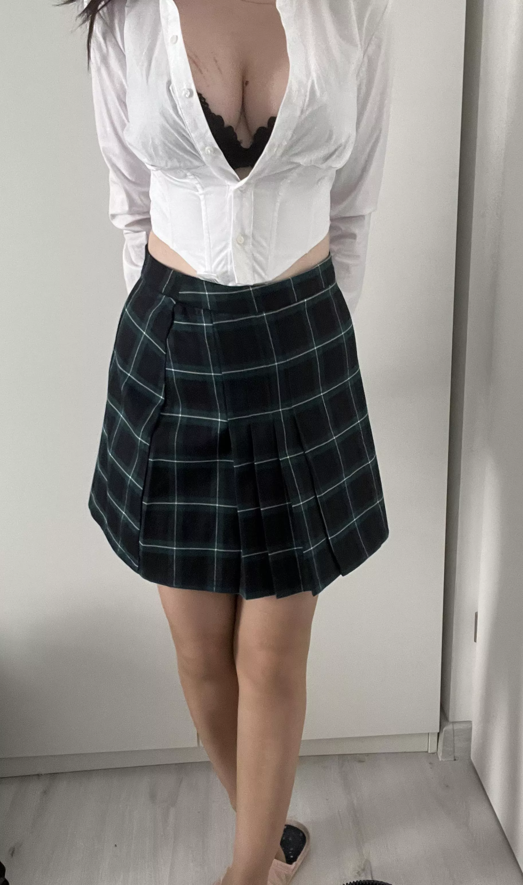 Secretary girl posted by kinkyhotdreams