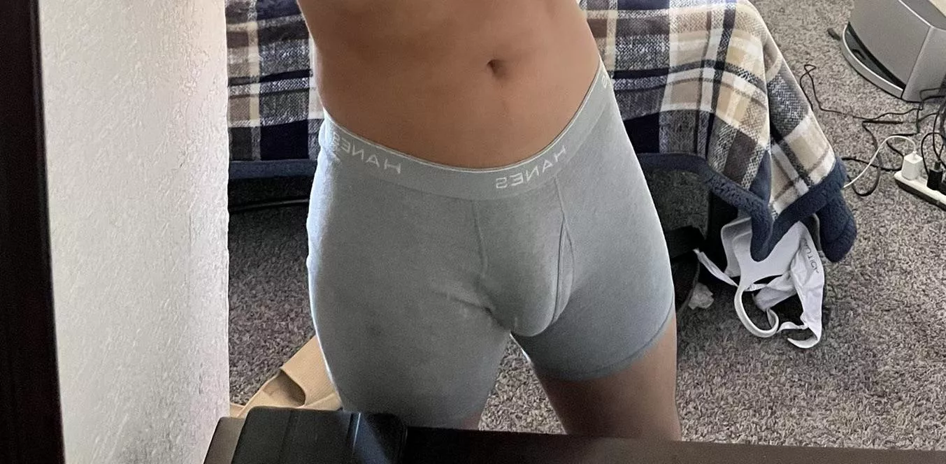 Sorry I didn’t mean for my tgirl bulge to show posted by onlinetransdoll