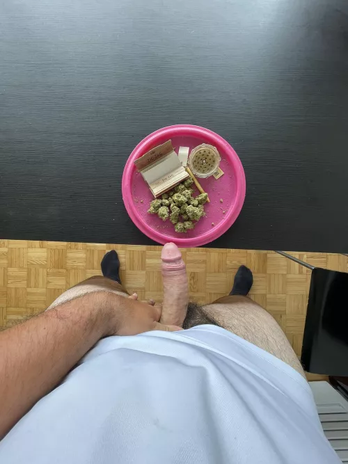 Sunday spent s(m)oking and stroking 😈🍆 by Additional_Bear_5696