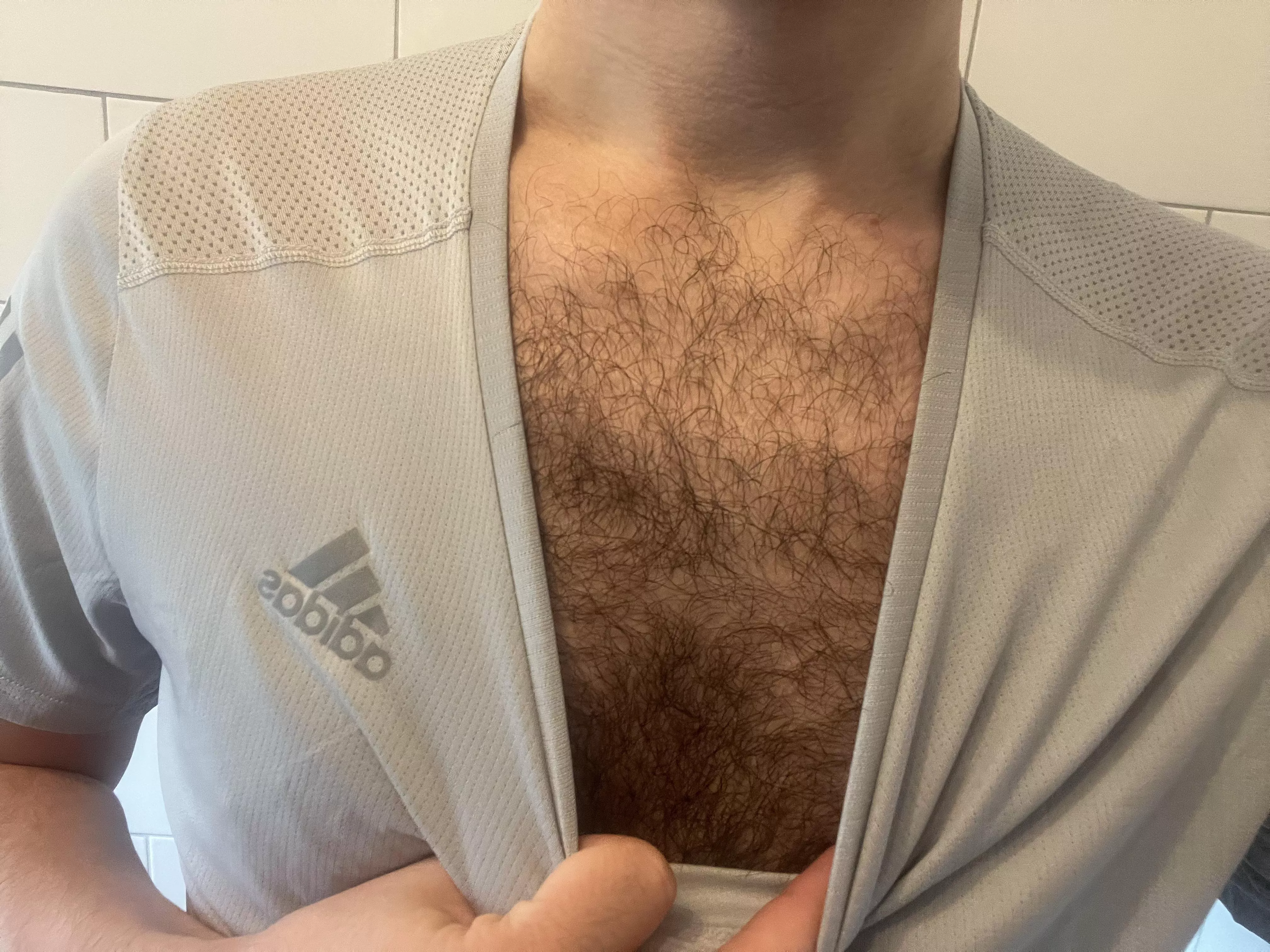 Thinking about trimming, should I? 🐺 posted by sportyladjay