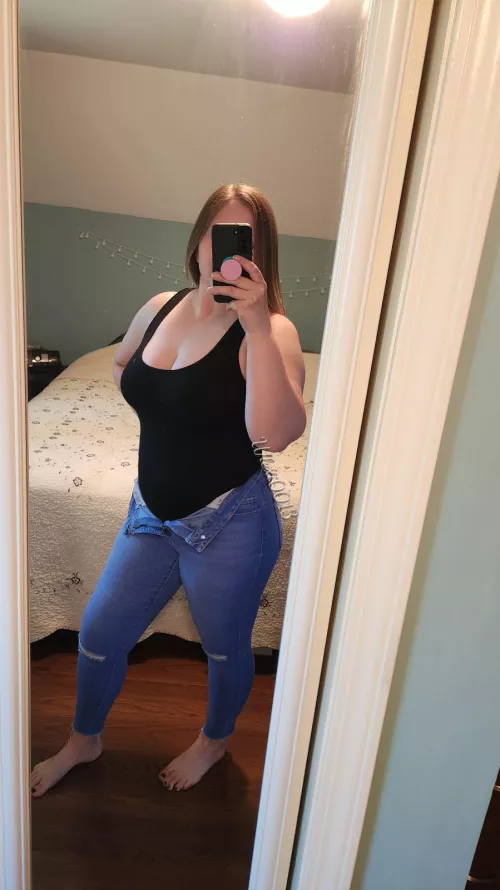 Undress me by lexi0013