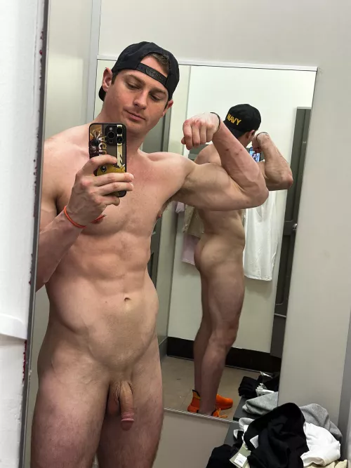 Wanna help me try on clothes? by pineapple_pat