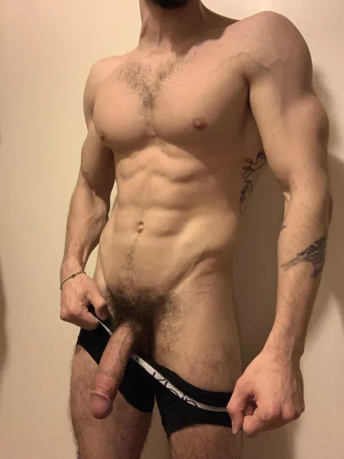 Whats the first thing that comes to ur mind after seeing this? by fitmthatliftss