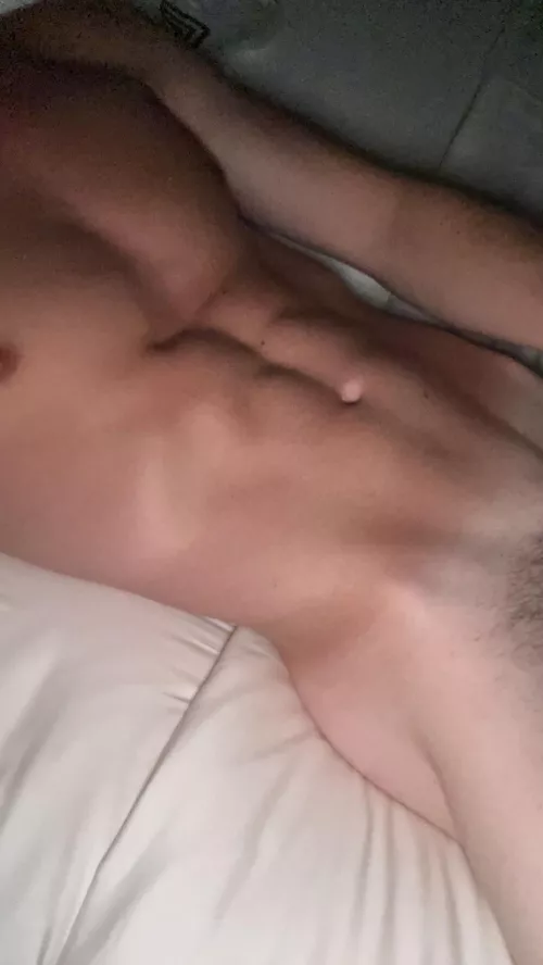 19 dl hot athlete hmu for snap by Foreign_Yoghurt7823