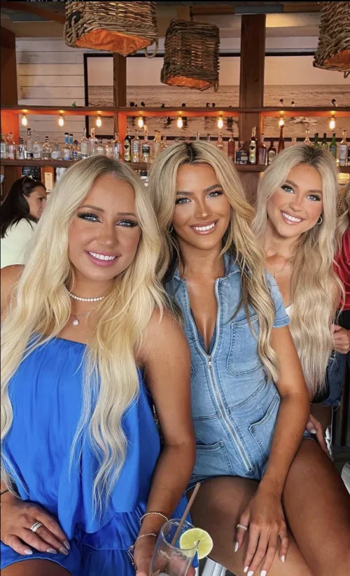 All blondes by Easy-Temperature1095