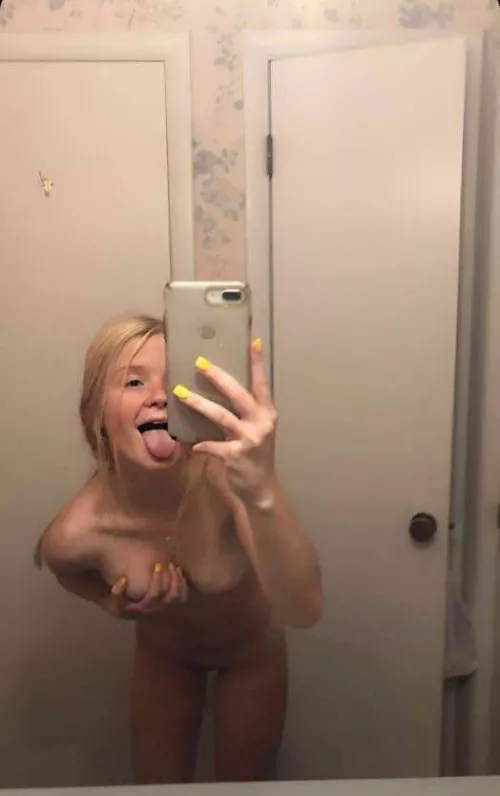 (F)eeling kinda good by Coffeebreaksss