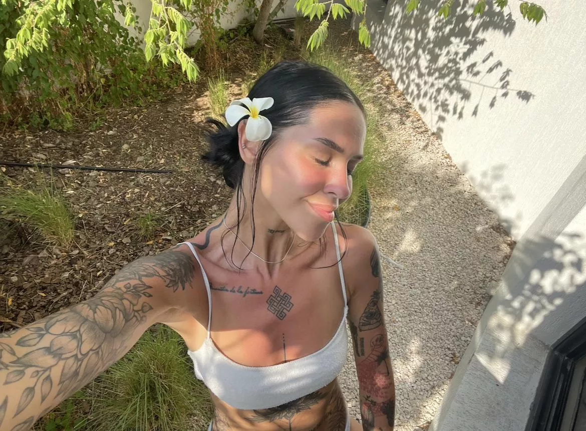 Good morning posted by Aleshathefly