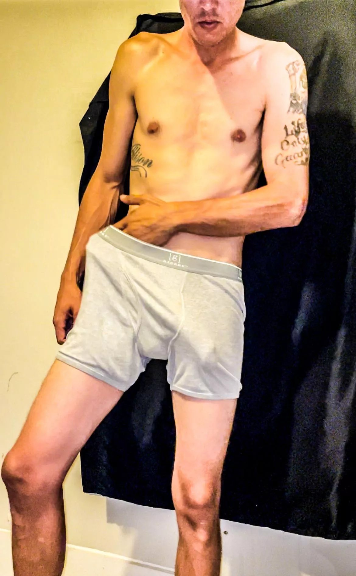 Hard posted by gladyouassked