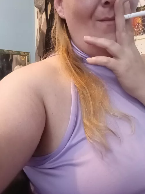 Hello Everybody!! by DieaFaire