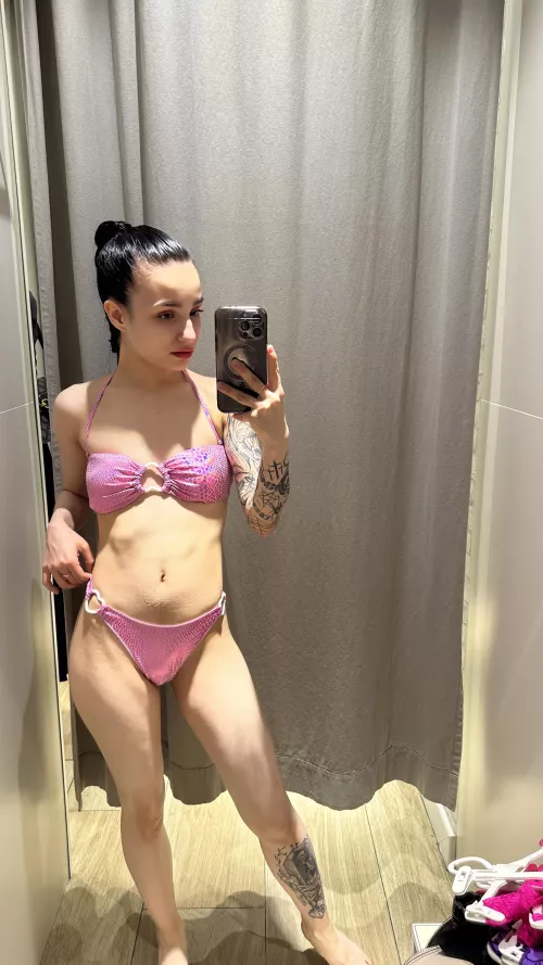 How do you think this suits me? by dullChattel