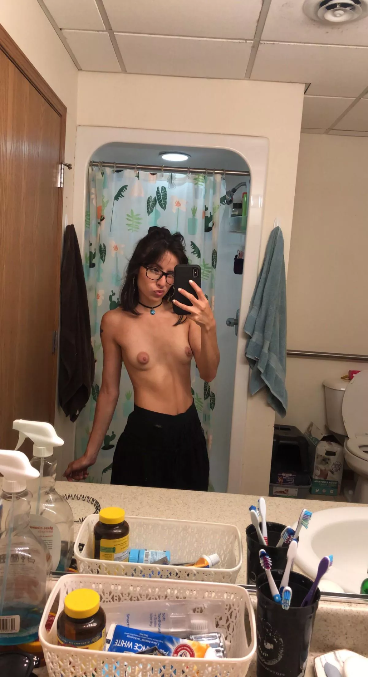 How small do you think I am? posted by Happy-Play7397