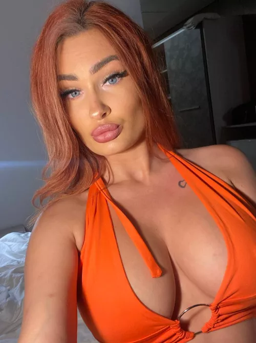 i sometimes think they are too big... ;) by hajsalem