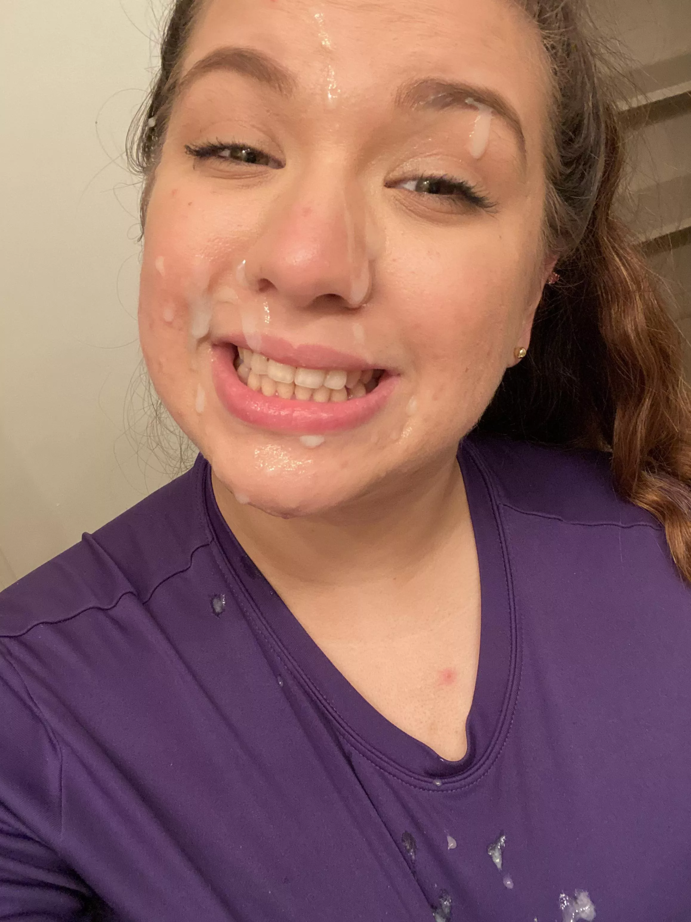 I think I look better with cum all over me posted by stolenones