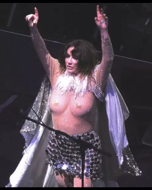 Kesha Rose 😮 by brown3cake