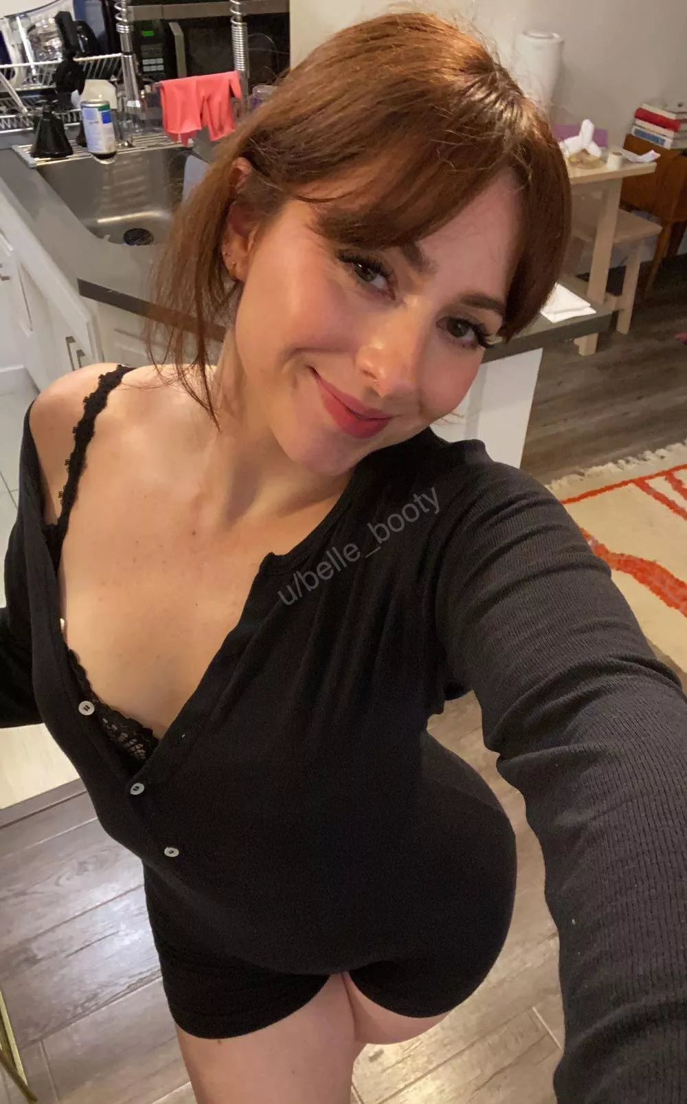 My smile is the first thing you notice about me, right? posted by belle_booty