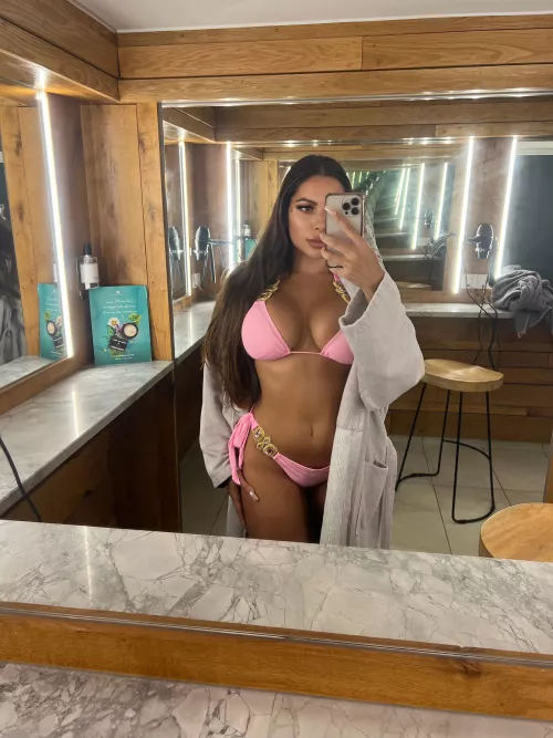 You like my new bikini? by _Kenza00