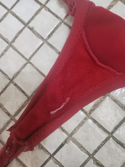 yummy...snail trail💦💦💦 by propertydreamz321