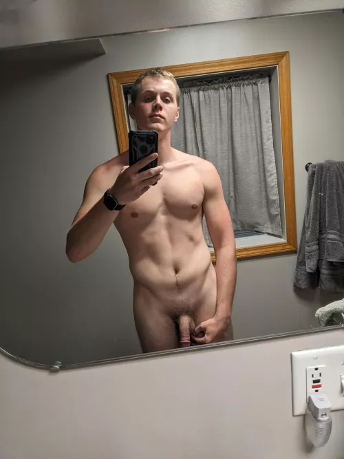 22M Northern/Central IL looking for second hotwife experience by Zack_rolan