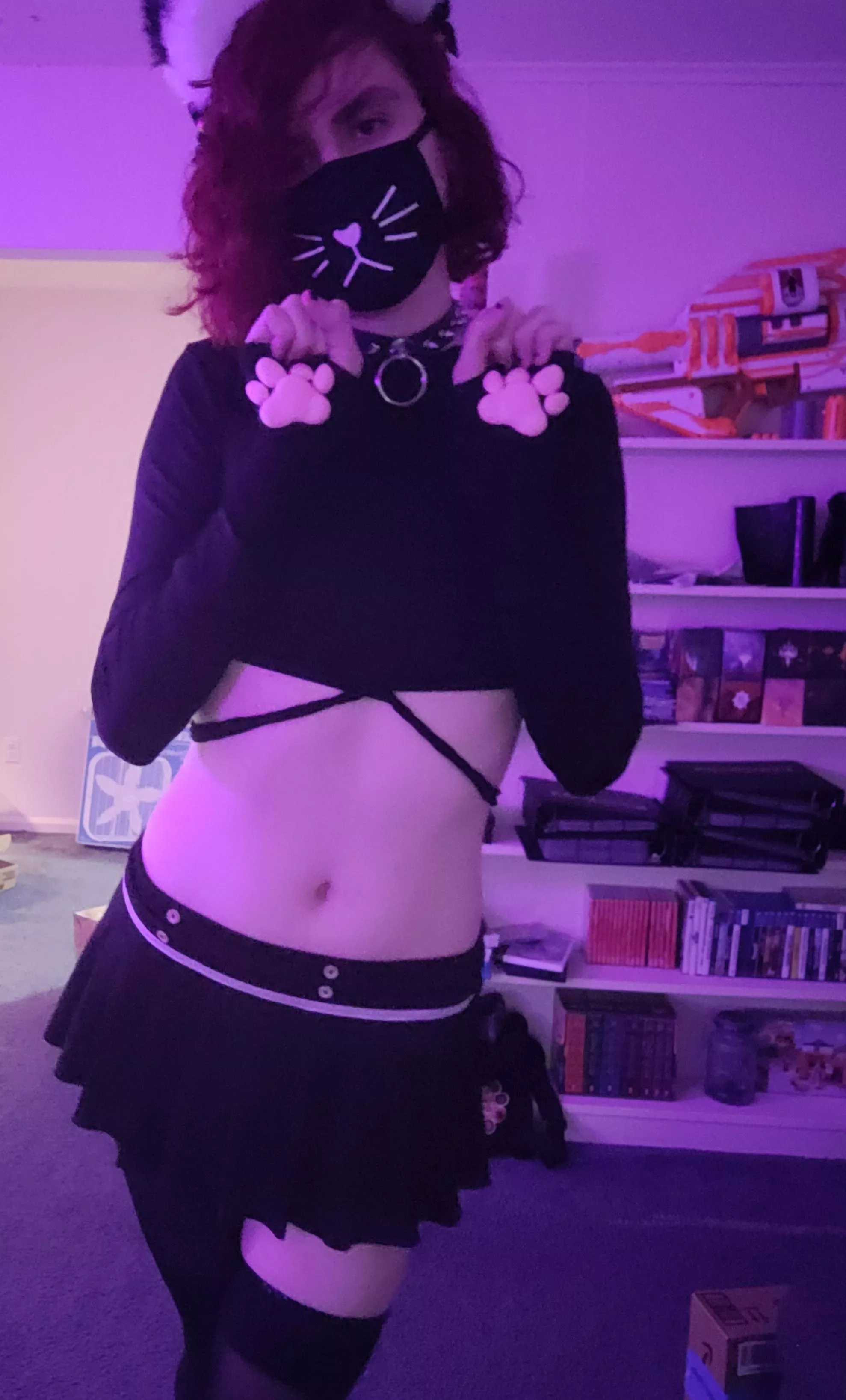 Anyone here want some femboy paws? posted by GhostpawCKW