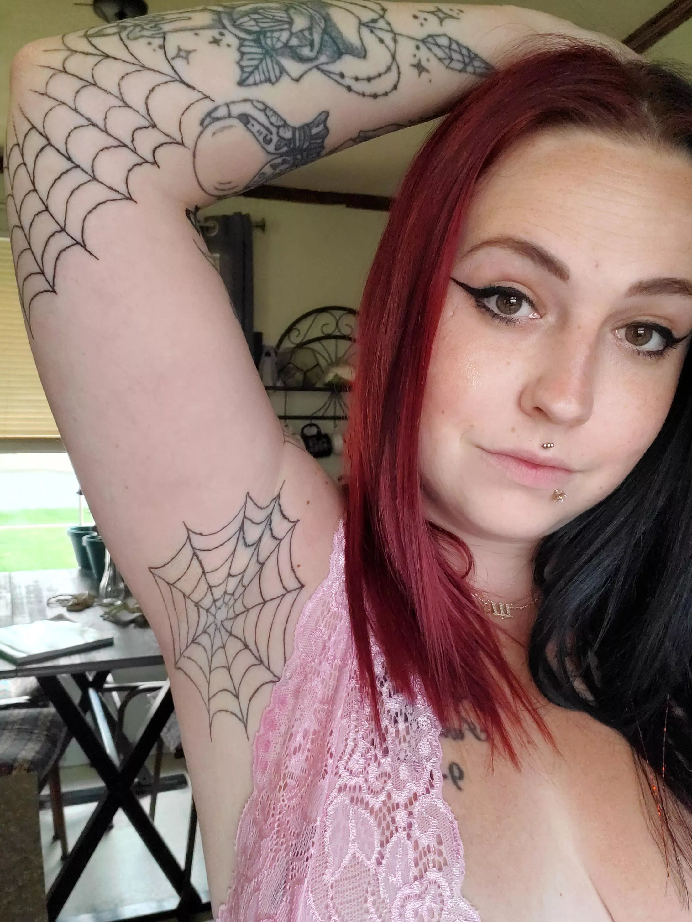 Come be a good boy and lick this for me posted by Lunaa_Jay