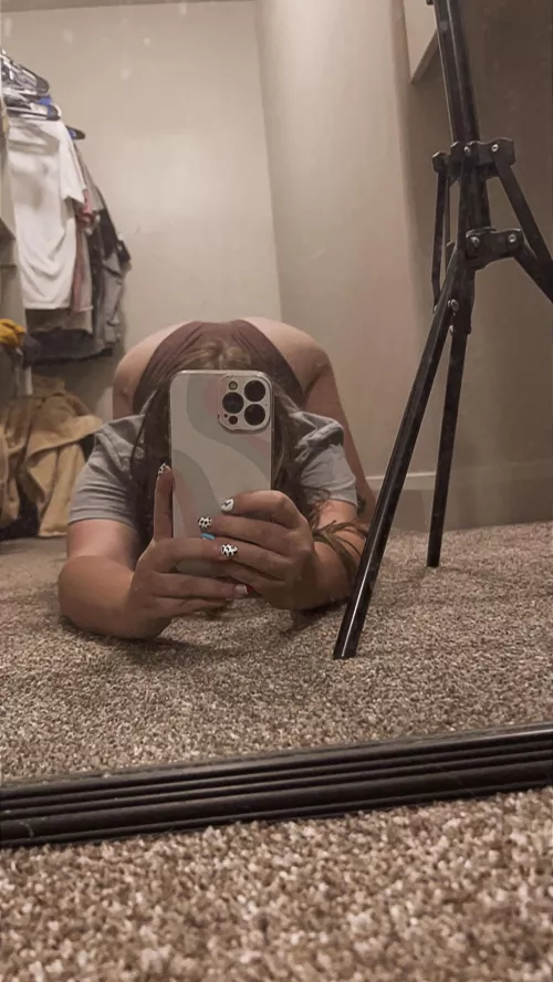 Do you like this position daddy 🥵 by Chloe_babyt