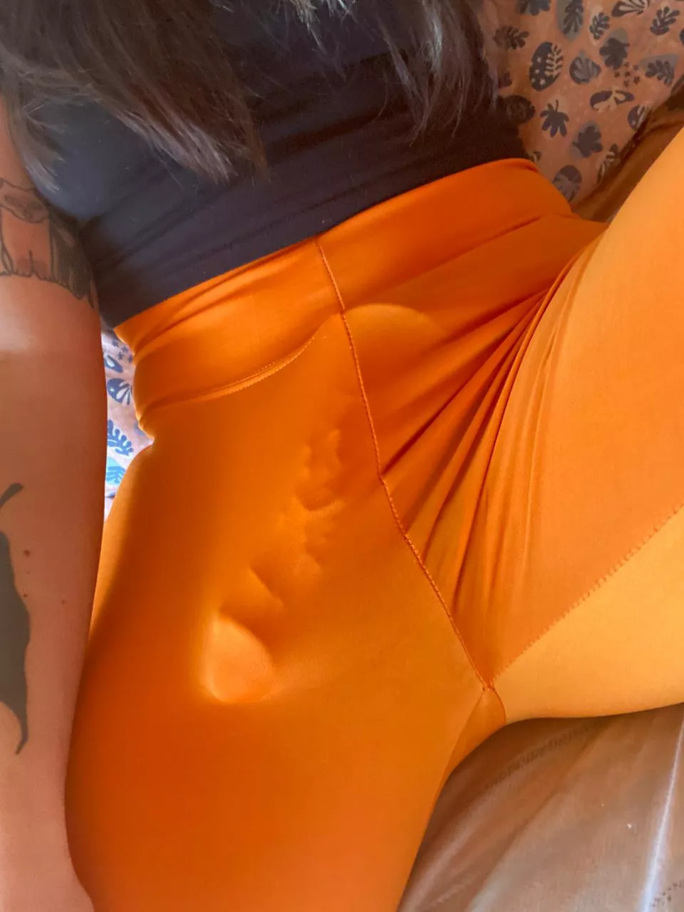 Guess whats inside my pants? posted by darksofia1111