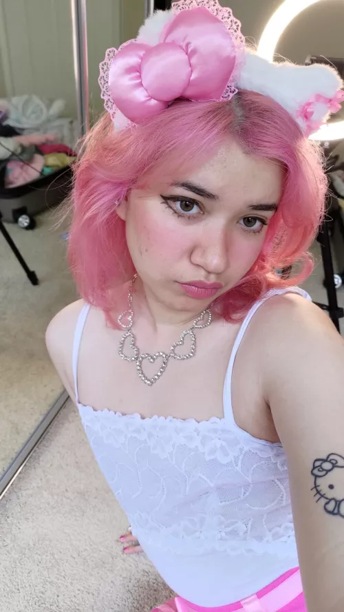 Hewwo kitty :3 by RainbowValentine