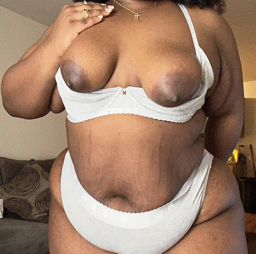 Hi bookies posted by judgeknoxxx