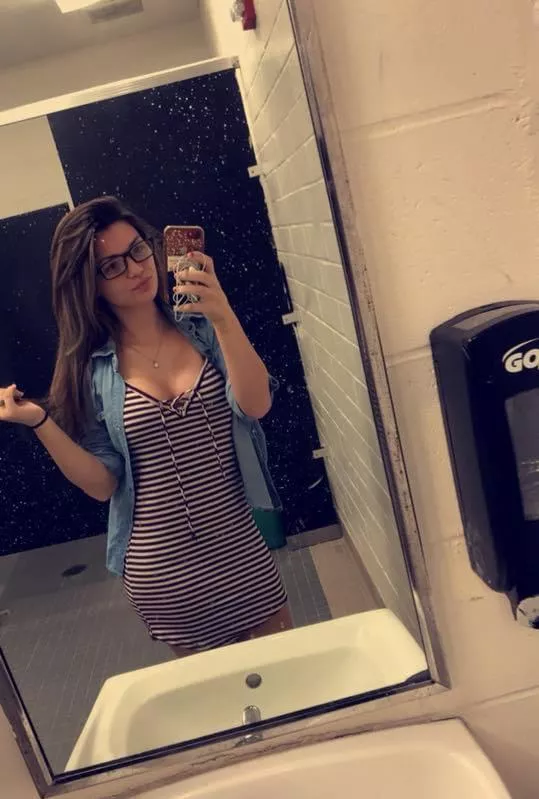 I wanna fuck my professor so I show up like this pretty much everyday posted by No-Act4281