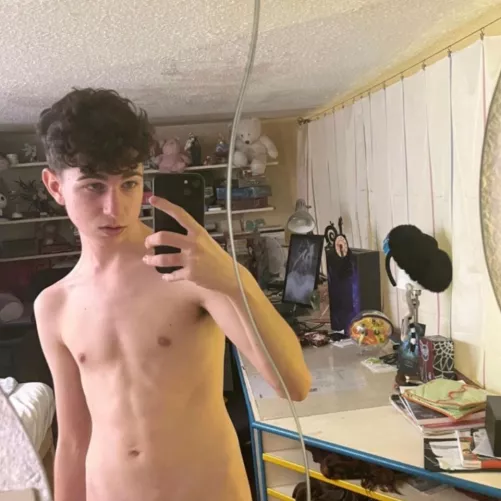 Im straight asf with a gf, but im craving smthn zesty rn by EmbarrassedMode1686