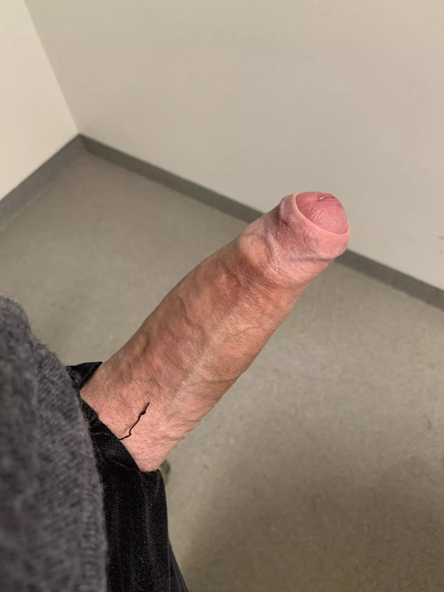 It broke through my pants 😅 (M28) posted by mrgirthy17