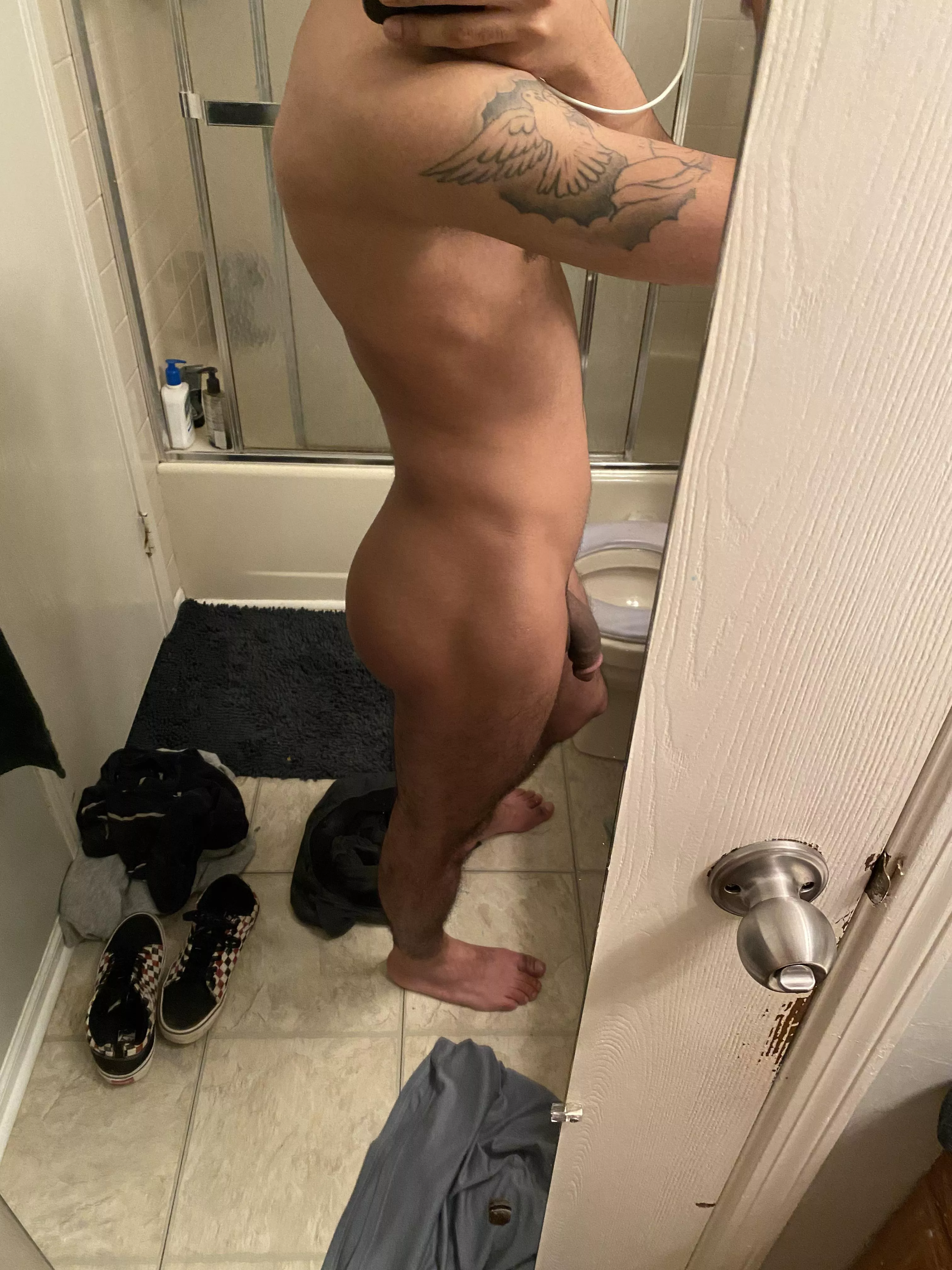 New here 😅 posted by hungmix