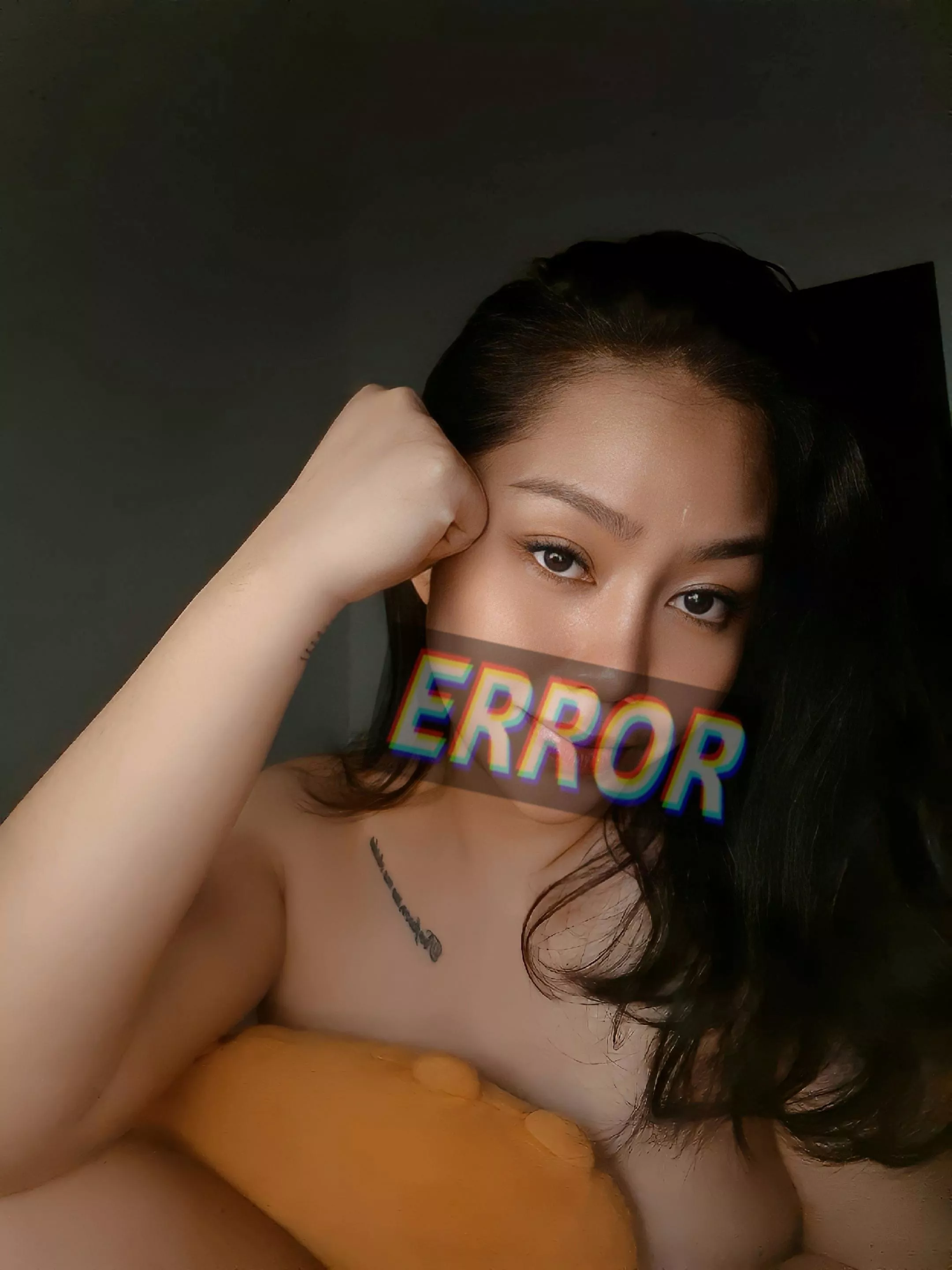 Oh, you probably won't remember me. It's probably ancient history. I'm one of the chosen few. Who went ahead and (f)ell for you. posted by Kwhateva