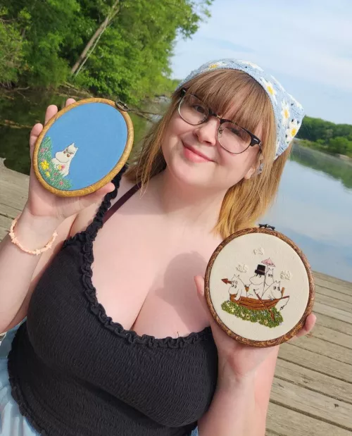 Showing off her talent by Gold-Error5170