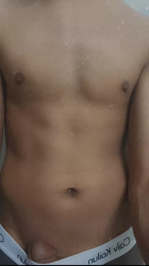 19m @ywee00 add me by siporav