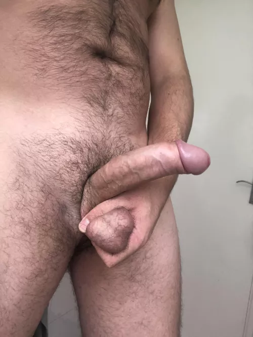 27 m totally straight…high and horny showing off while the gf is away…can’t stop scrolling traps by b0mbscone