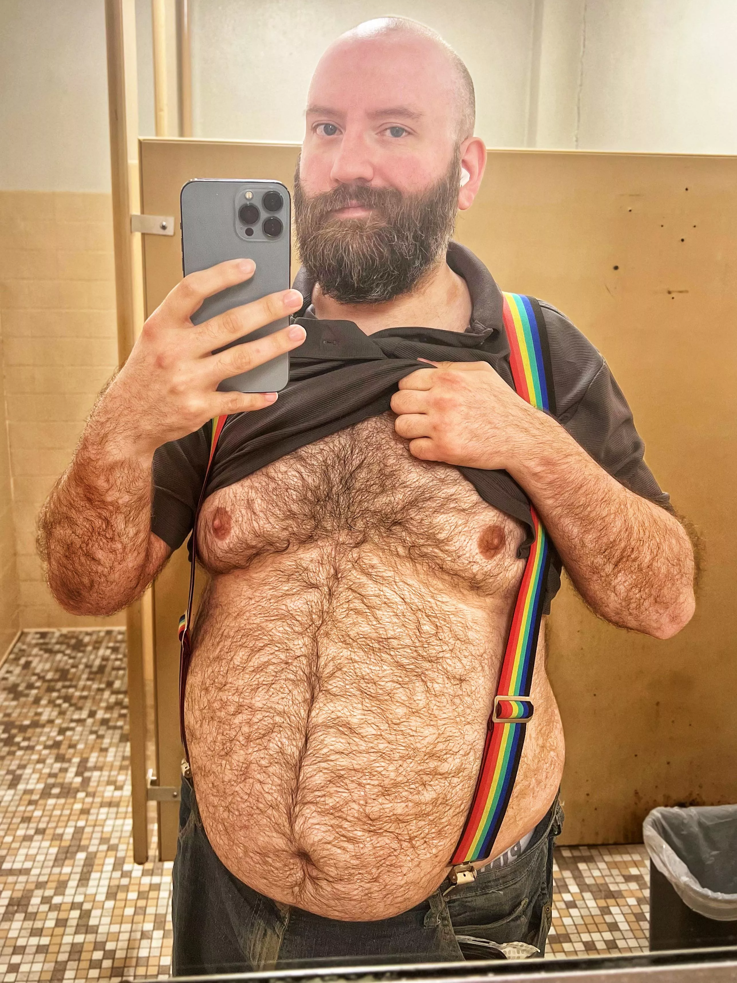 (36m) gay bear posted by Foxxykevin2