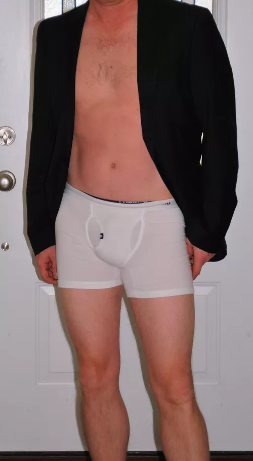 43M Wanting a DMV Hotwife by Soccerengr