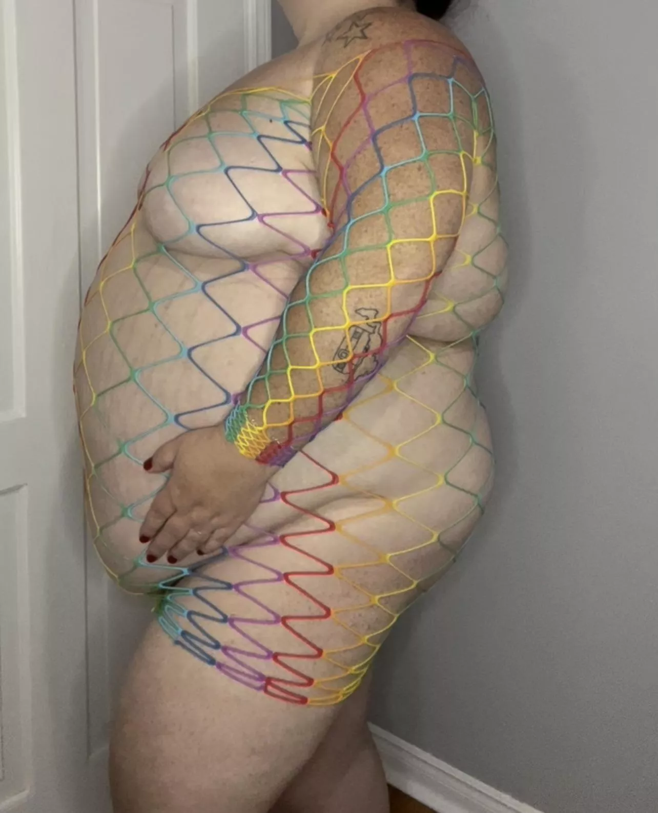 Does this dress suit me? 😍🫣 Let’s chat!! 😻 posted by HannahW69