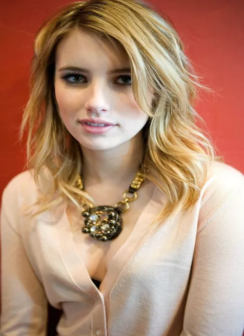 Emma Roberts by Casedorizaba66