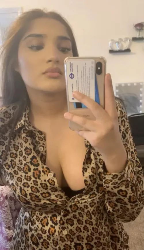 First post 💕🫠 by Avvy_00