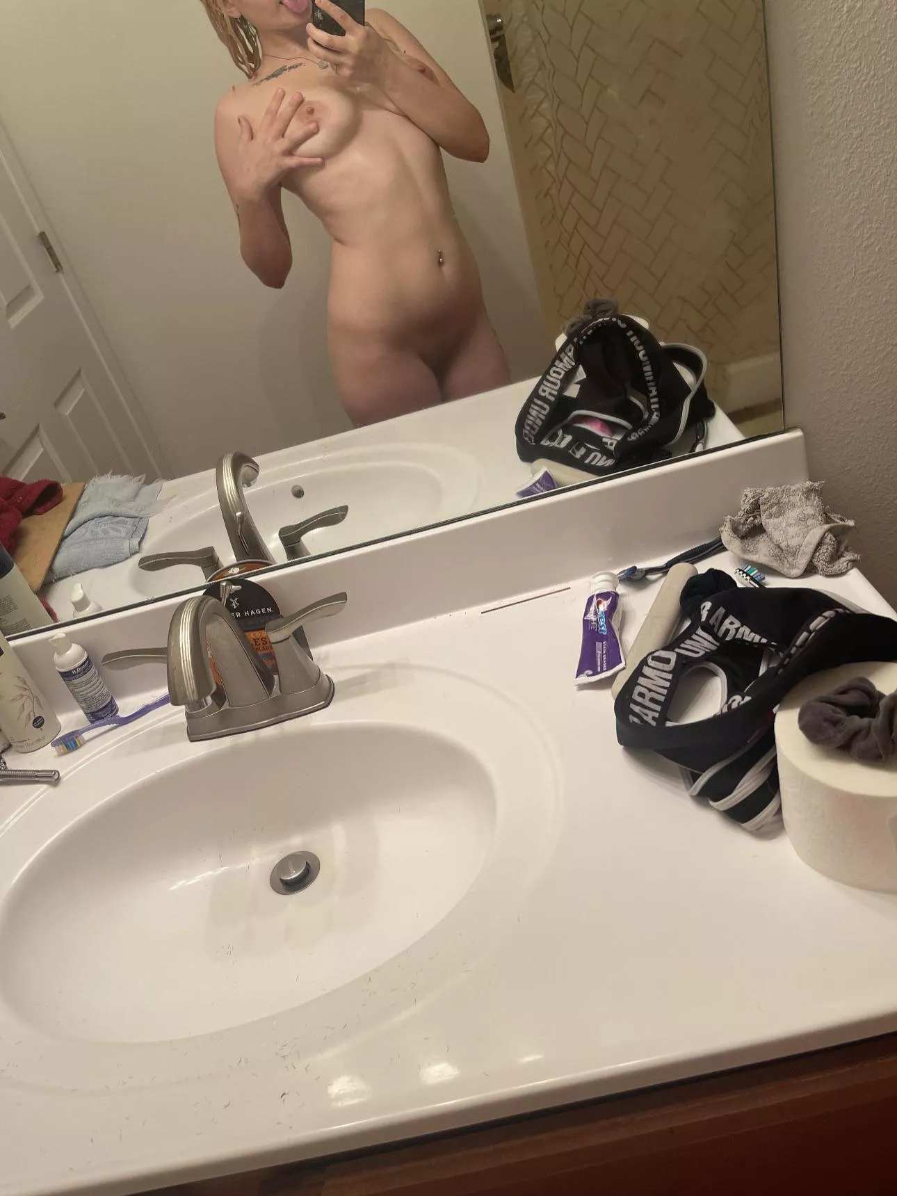 Fuck me please! posted by maryjane0912