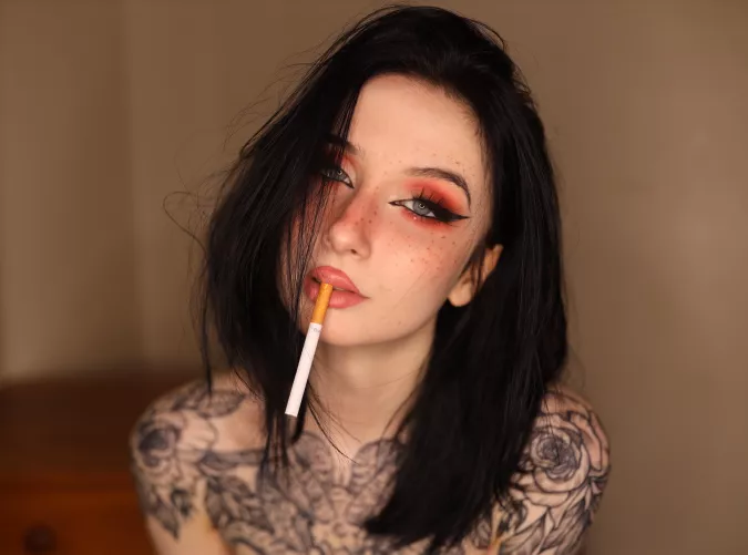 Got a light? by ravenalternative