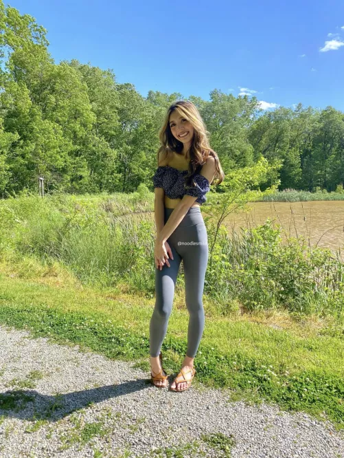 Happy in nature! by noodlesmile