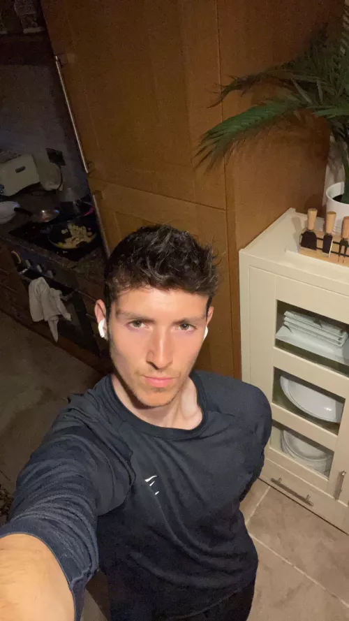 Happy Tuesday :) by kieranjbennett