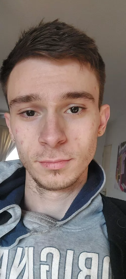 Hey there by Acrobatic-Bake2084