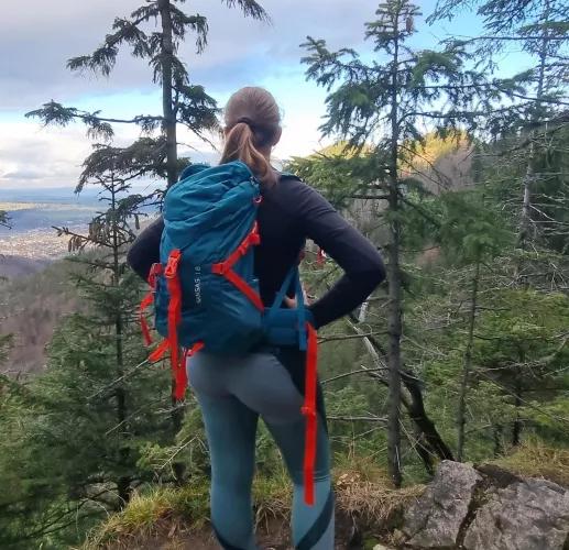 Hiking in my favourite leggings by SanyaBootyGirl
