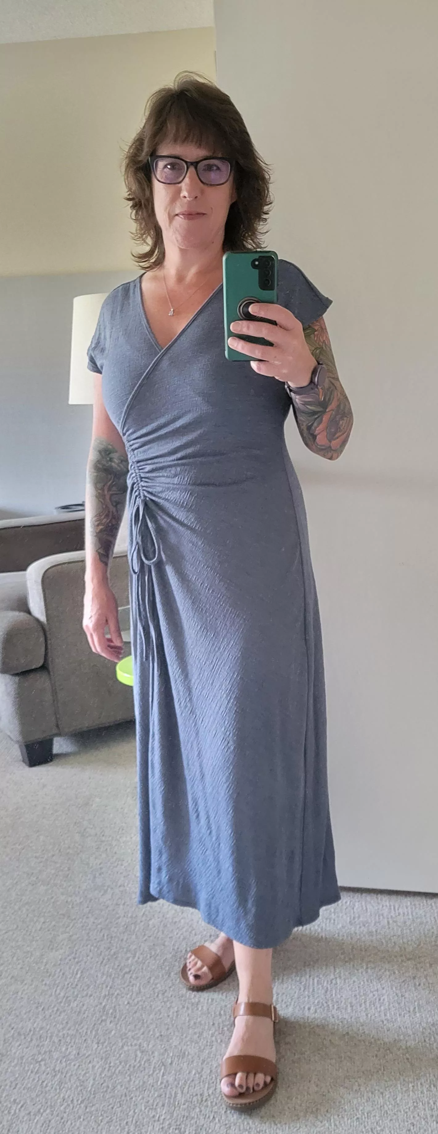 If I have to wear clothing, I prefer dresses. Panties are definitely optional 😈 54 posted by osogood