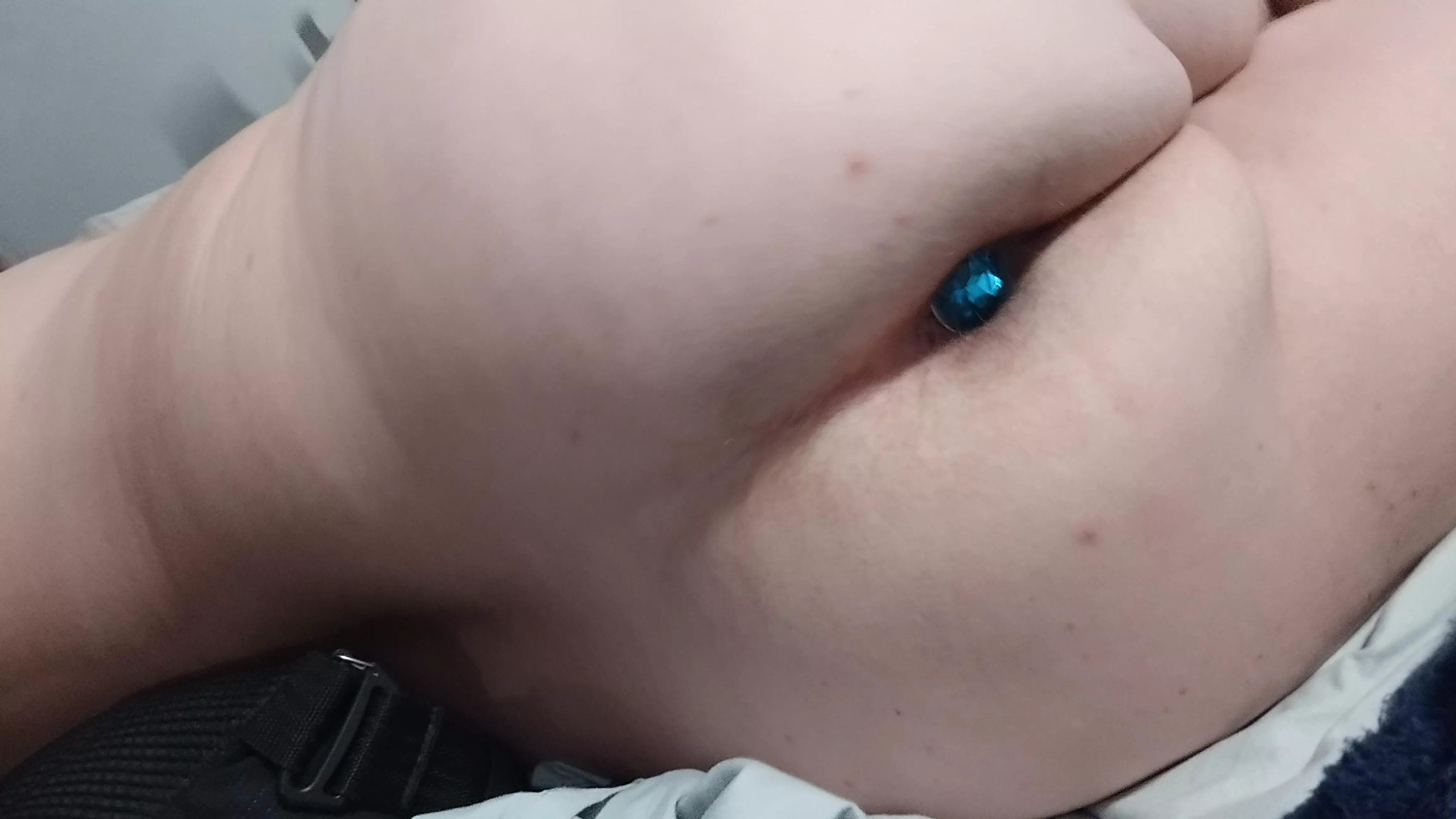 Look at my diamond 👀💎 posted by Theredincubus